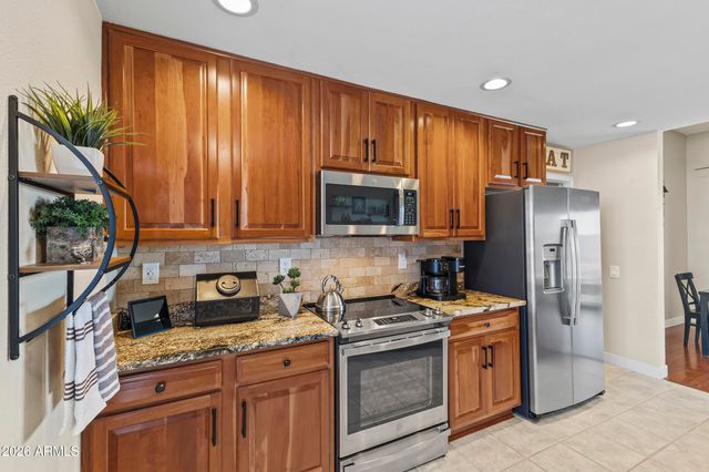 11153 W PALMERAS Drive, Sun City, AZ 85373