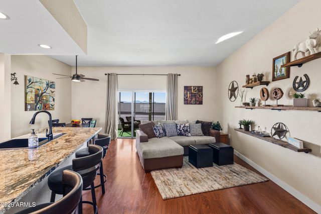 11153 W PALMERAS Drive, Sun City, AZ 85373