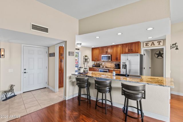 11153 W PALMERAS Drive, Sun City, AZ 85373