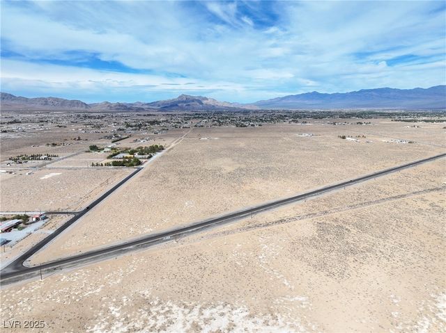 2621 South Murphy Street, Pahrump, NV 89048