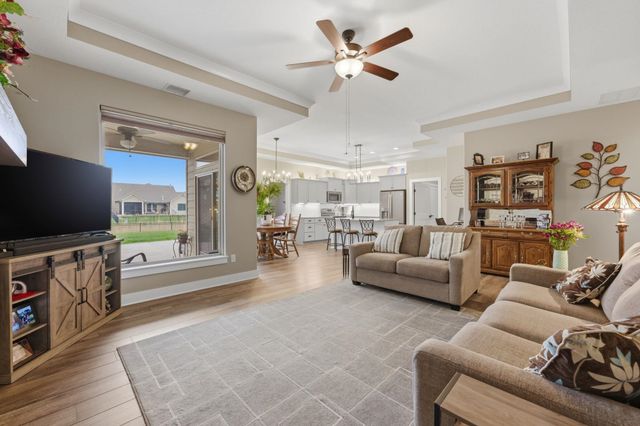 3937 N Solano Ct, Wichita, KS 67205