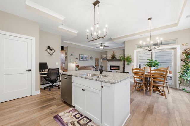 3937 N Solano Ct, Wichita, KS 67205