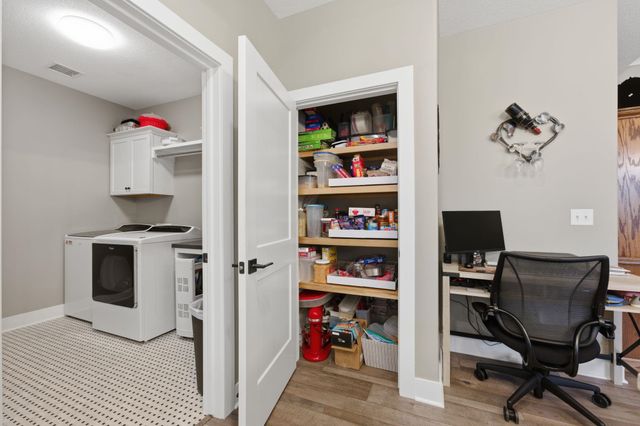 3937 N Solano Ct, Wichita, KS 67205