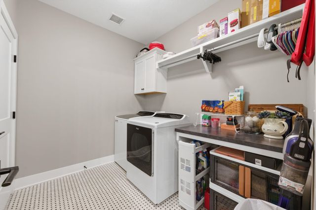 3937 N Solano Ct, Wichita, KS 67205