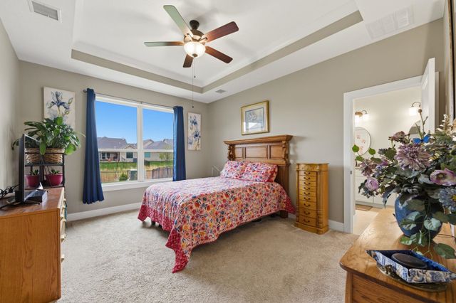 3937 N Solano Ct, Wichita, KS 67205