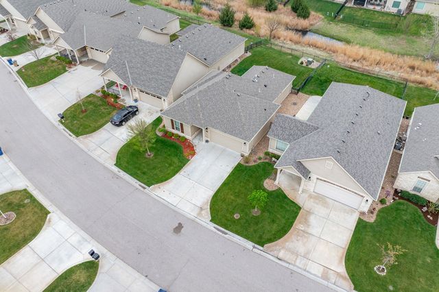 3937 N Solano Ct, Wichita, KS 67205