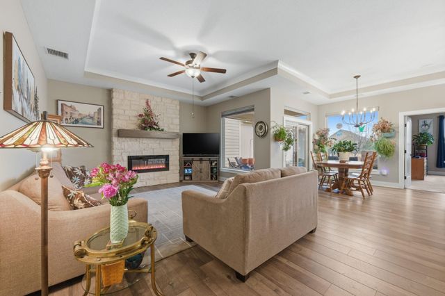 3937 N Solano Ct, Wichita, KS 67205