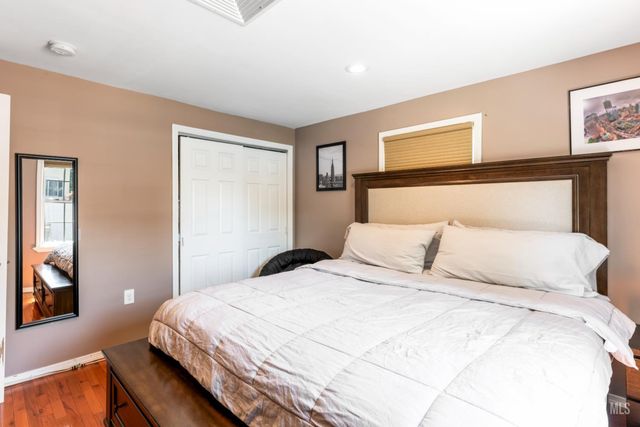 3 Minnisink Avenue, Sayreville, NJ 08872