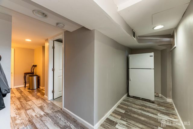 3 Minnisink Avenue, Sayreville, NJ 08872