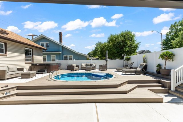 3 Minnisink Avenue, Sayreville, NJ 08872