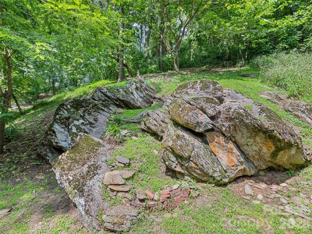 145 Hiaway Trail, Clyde, NC 28721