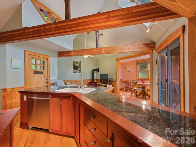 145 Hiaway Trail, Clyde, NC 28721