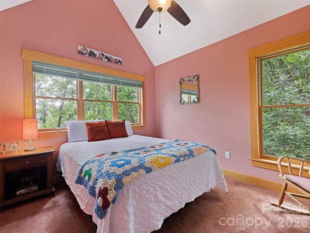 145 Hiaway Trail, Clyde, NC 28721
