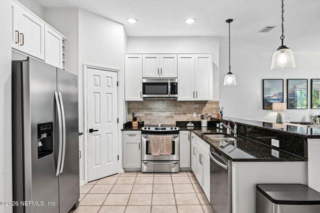 7920 VIVERA Court, Jacksonville, FL 32244