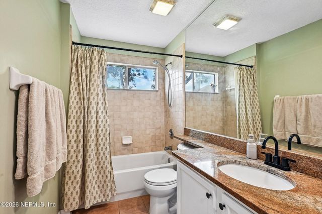 7920 VIVERA Court, Jacksonville, FL 32244
