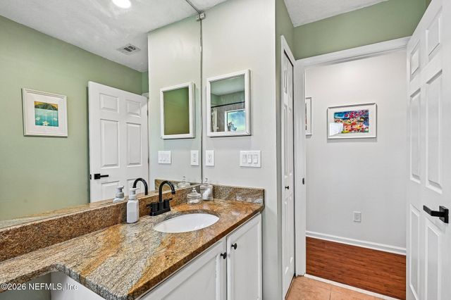 7920 VIVERA Court, Jacksonville, FL 32244