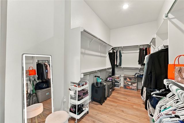 1419 Spring Water Way, Cave Springs, AR 72718
