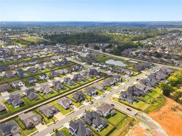 1419 Spring Water Way, Cave Springs, AR 72718
