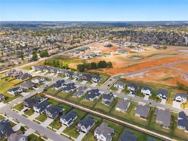 1419 Spring Water Way, Cave Springs, AR 72718
