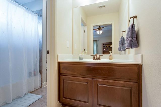 1007 Rhondstat RUN, Cedar Park, TX 78613