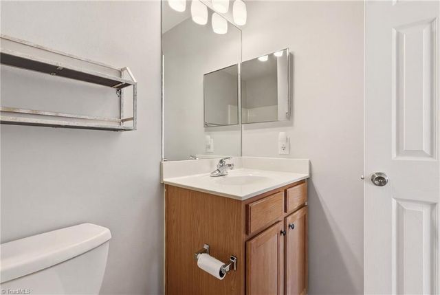 3743 Winborne Lane, Greensboro, NC 27410