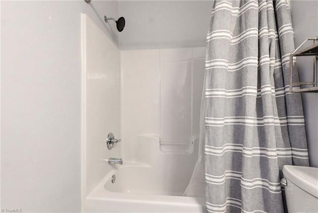 3743 Winborne Lane, Greensboro, NC 27410