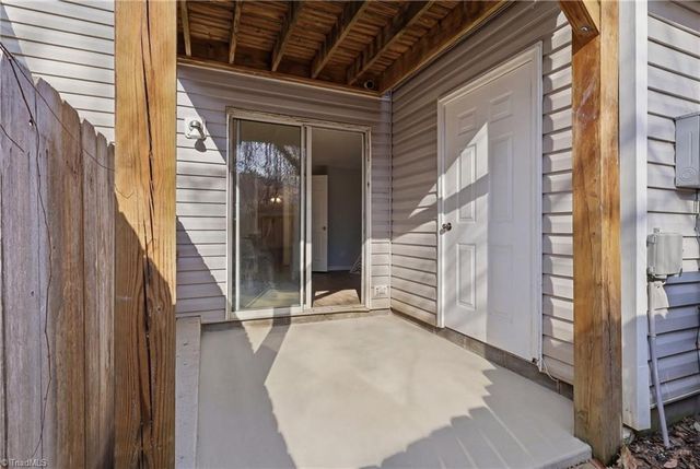 3743 Winborne Lane, Greensboro, NC 27410