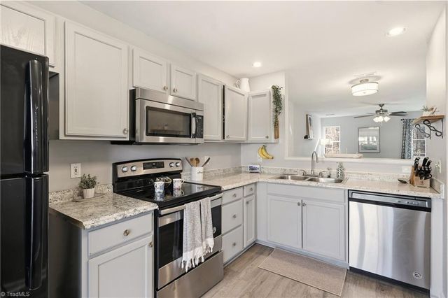 3743 Winborne Lane, Greensboro, NC 27410