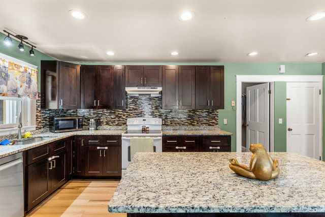 171 King Street, Boscawen, NH 03303