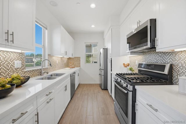 4416 Palm Ave 12, La Mesa, CA 91941