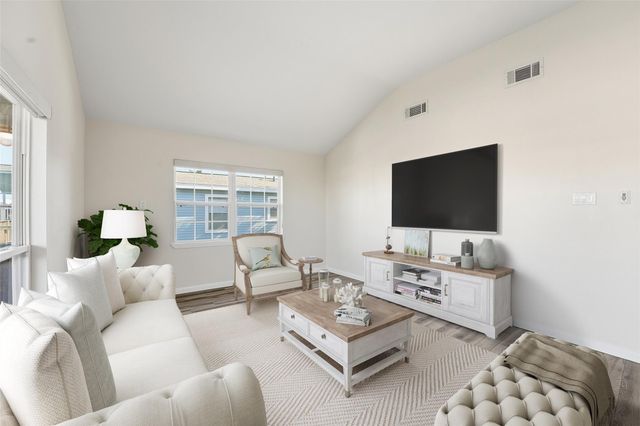 4408 Pelican Way, Jamaica Beach, TX 77554