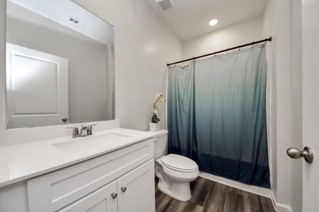 25360 Stoneham Creek Drive, Magnolia, TX 77355