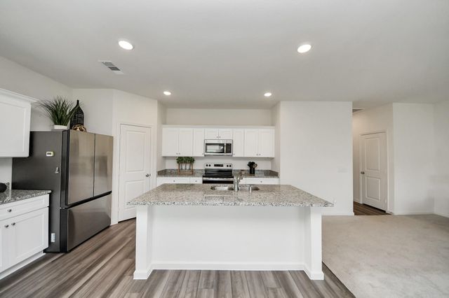 25360 Stoneham Creek Drive, Magnolia, TX 77355