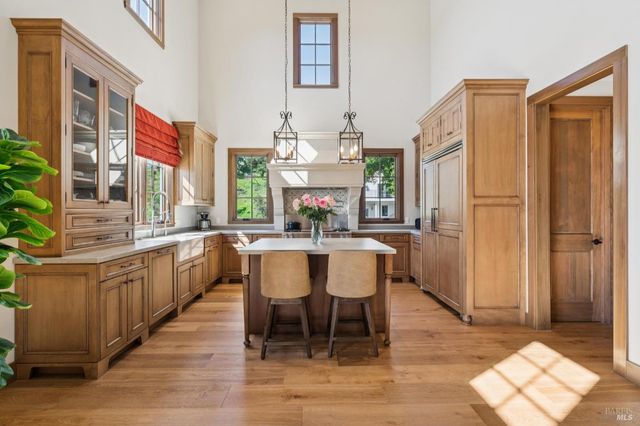 1044 Deer Park Rd, Deer Park, CA 94576