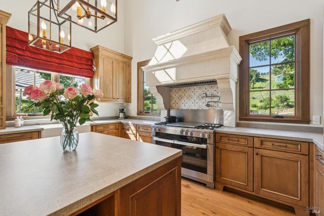 1044 Deer Park Rd, Deer Park, CA 94576