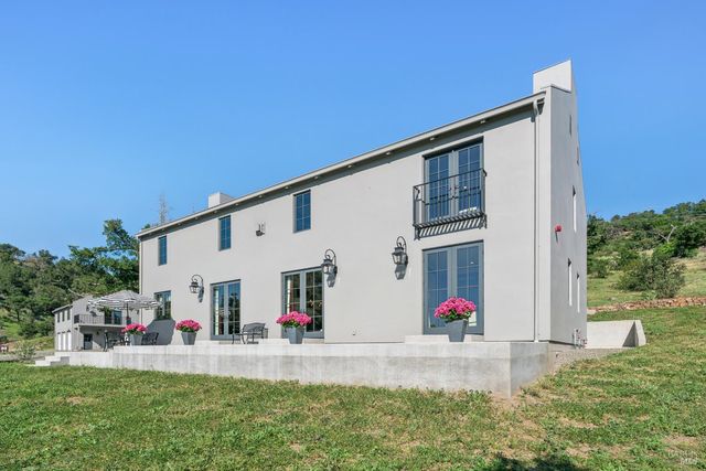 1044 Deer Park Rd, Deer Park, CA 94576