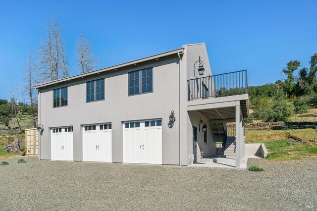 1044 Deer Park Rd, Deer Park, CA 94576