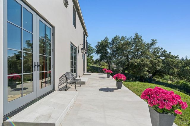 1044 Deer Park Rd, Deer Park, CA 94576