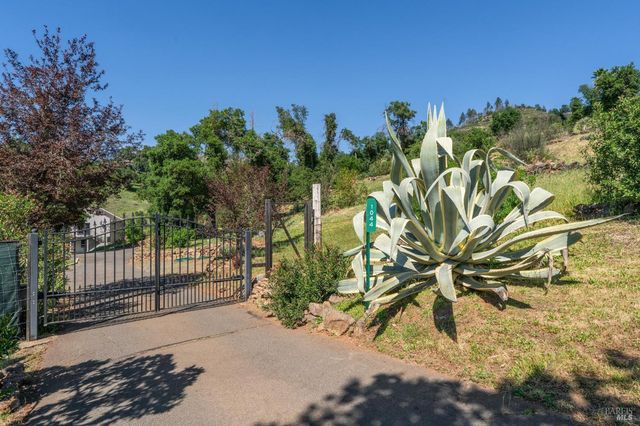 1044 Deer Park Rd, Deer Park, CA 94576