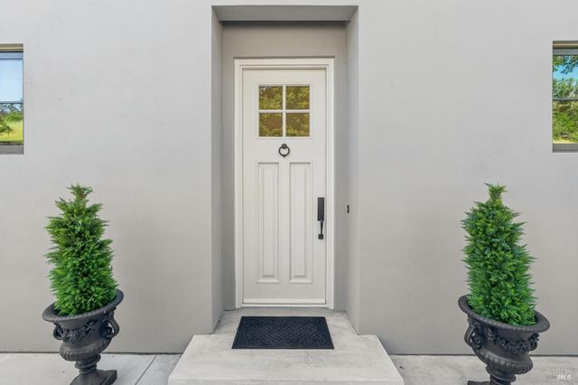 1044 Deer Park Rd, Deer Park, CA 94576