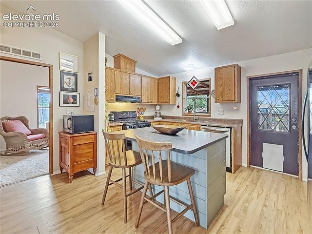 2620 Lowell Avenue, Pueblo, CO 81003