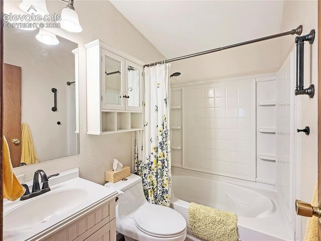 2620 Lowell Avenue, Pueblo, CO 81003