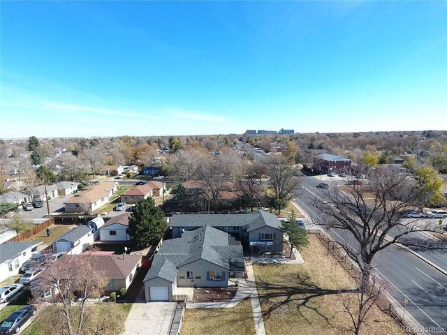 2000 Elmira st St, Aurora, CO 80010