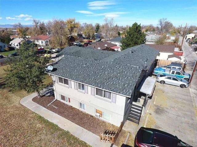 2000 Elmira st St, Aurora, CO 80010