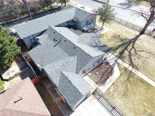 2000 Elmira st St, Aurora, CO 80010