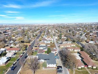 2000 Elmira st St, Aurora, CO 80010