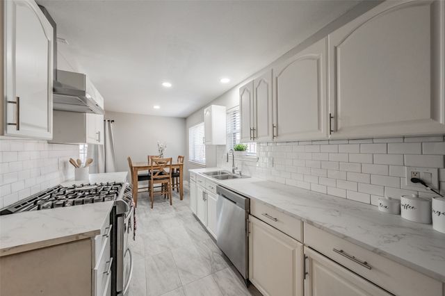 808 Intervale Drive, Garland, TX 75043