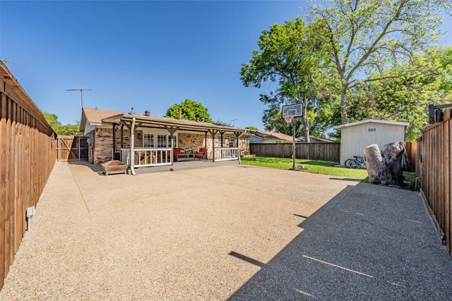 808 Intervale Drive, Garland, TX 75043