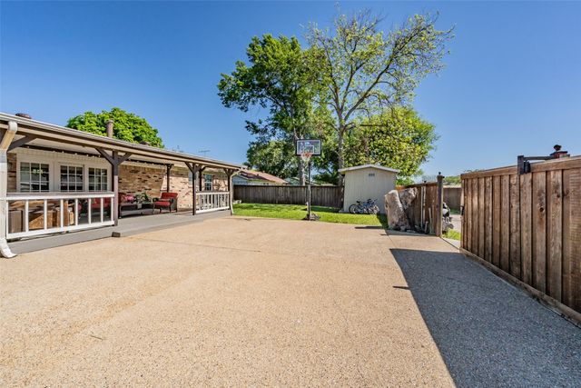 808 Intervale Drive, Garland, TX 75043