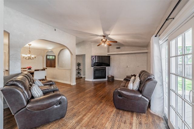 808 Intervale Drive, Garland, TX 75043